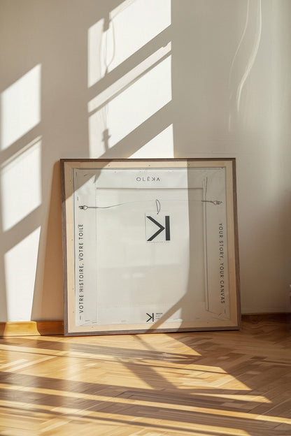 FLIGHT OF LIGHT, Oeuvre sur toile étirée