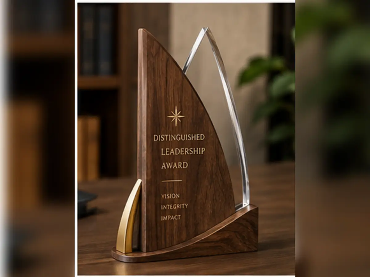 Distinguished Leadership Award